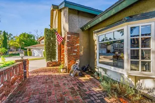 910 S Amherst Cir, Anaheim Hills, CA 92807 - Photo 6