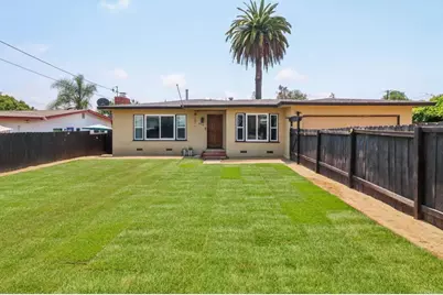 915 Crest View Dr, Vista, CA 92081 - Photo 2