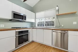 1542 W 17th St, Los Angeles, CA 90006 - Photo 12