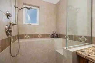 7139 Linden, Carlsbad, CA 92011 - Photo 32