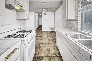 3448 Sea Breeze Walk, Oceanside, CA 92056 - Photo 10