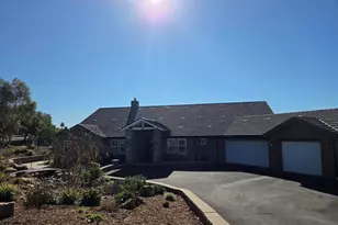 2263 Corner Creek Ln, Fallbrook, CA 92028 - Photo 2