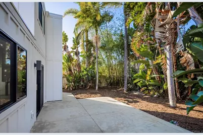 250 258 Hillcrest Drive, Encinitas, CA 92024 - Photo 12