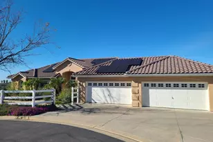 30606 Falling Star Cir, Valley Center, CA 92082 - Photo 2