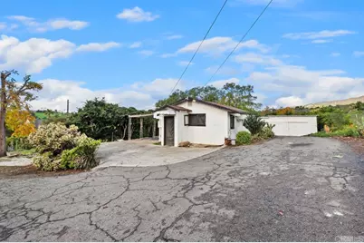 2360 2362 Lone Oak Lane, Vista, CA 92084 - Photo 16