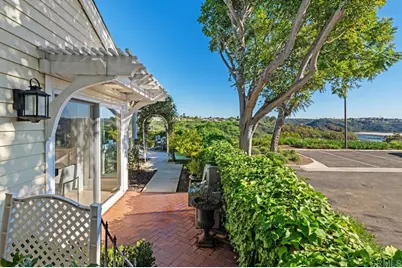 7426 Lantana, Carlsbad, CA 92011 - Photo 10