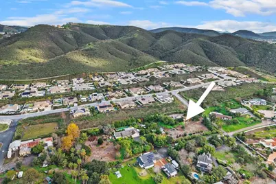 2360 Lone Oak Lane, Vista, CA 92084 - Photo 4