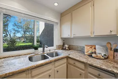 17 Cheyenne #64, Irvine, CA 92604 - Photo 8