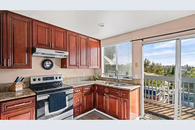 8146 Lemon Grove Way #B, Lemon Grove, CA 91945 - Photo 6