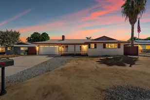 25840 San Felipe Dr, Hemet, CA 92544 - Photo 2