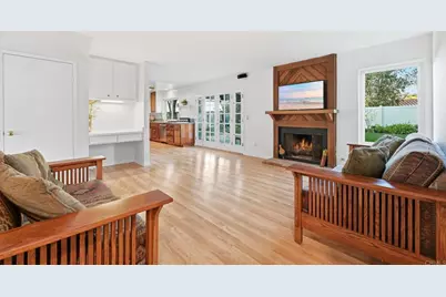 2736 Victoria Avenue, Carlsbad, CA 92010 - Photo 18