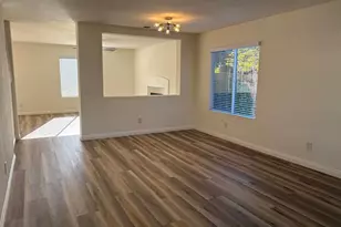367 Rimhurst Ct, Oceanside, CA 92058 - Photo 4