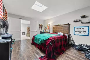 2537 Navarra Dr, Carlsbad, CA 92009 - Photo 20