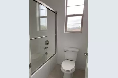 2362 East Lincoln Ave, Escondido, CA 92027 - Photo 18