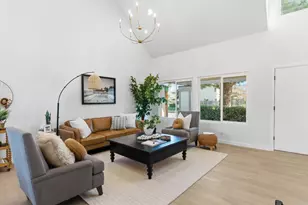 418 Via Los Arcos, San Marcos, CA 92069 - Photo 2