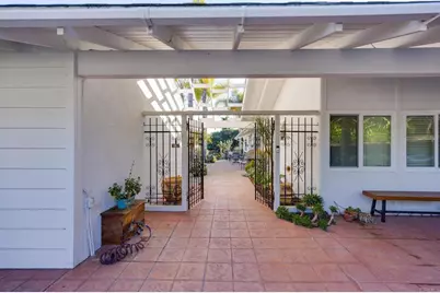 3225 Avenida De Loyola, Oceanside, CA 92056 - Photo 32