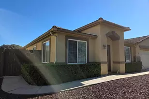 618 Jacks Creek Rd, Escondido, CA 92027 - Photo 2