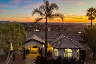 1966 Las Lomas, Vista, CA 92084 - Photo 8