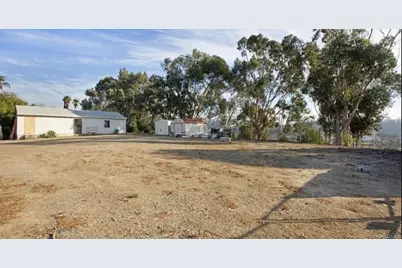 2245 Ivy Road, Oceanside, CA 92054 - Photo 4