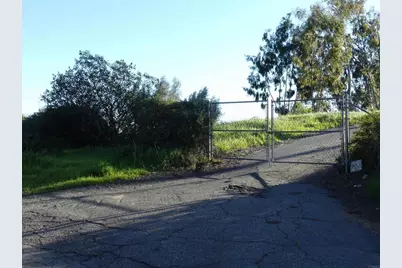 725 Yucca Road, Fallbrook, CA 92028 - Photo 2