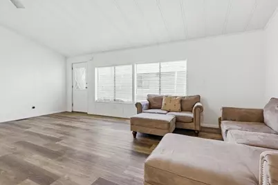 122 Beechwood Lane, Oceanside, CA 92054 - Photo 8