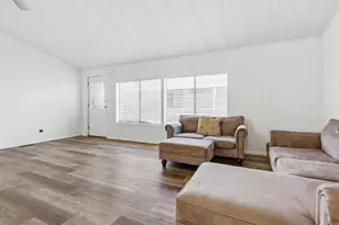 122 Beechwood Ln, Oceanside, CA 92054 - Photo 8