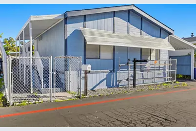 122 Beechwood Lane, Oceanside, CA 92054 - Photo 10