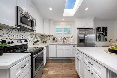 3758 Mario Pl, San Diego, CA 92117 - Photo 2