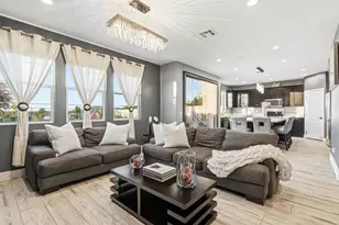 16089 Veridian Cir, San Diego, CA 92127 - Photo 10