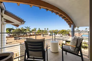 687 S Coast Hwy 101, Encinitas, CA 92024 - Photo 22