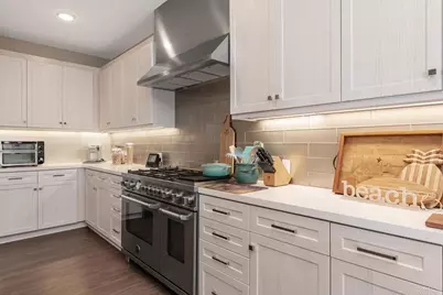 800 Grand Avenue #105, Carlsbad, CA 92008 - Photo 4