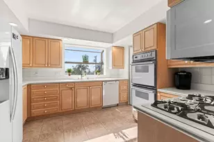 1105 Reed Ave, San Diego, CA 92109 - Photo 16