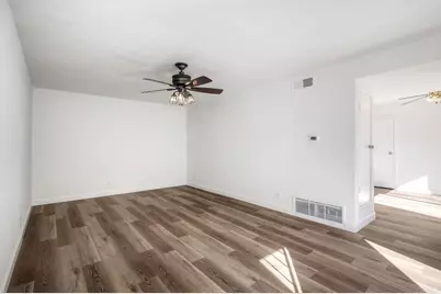 1134 Madera Lane, Vista, CA 92084 - Photo 6