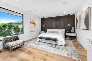 5560 Moonlight Ln, La Jolla, CA 92037 - Photo 16