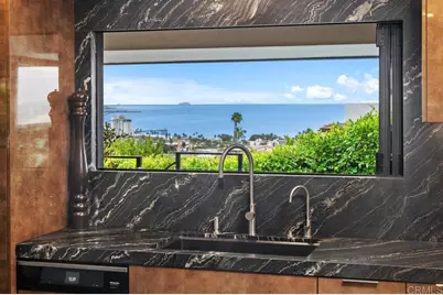 5560 Moonlight Lane, La Jolla, CA 92037 - Photo 8