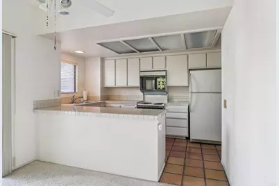 542 Via De La Valle #J, Solana Beach, CA 92075 - Photo 8