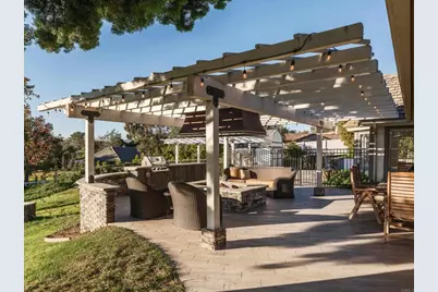 9 Country Glen Road, Fallbrook, CA 92028 - Photo 16