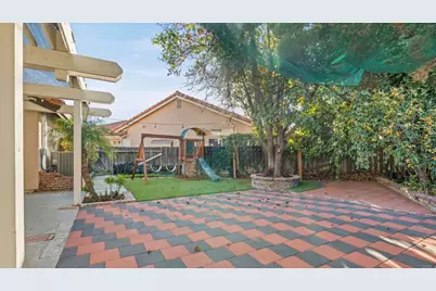 2238 Begonia Court, Hemet, CA 92545 - Photo 24