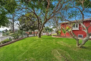 8068 El Manor, Los Angeles, CA 90045 - Photo 26