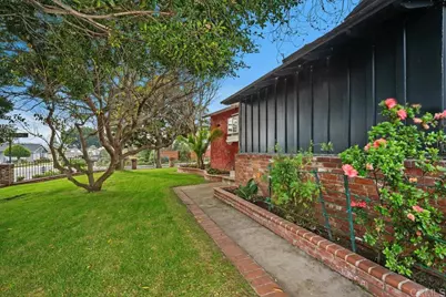 8068 El Manor, Los Angeles, CA 90045 - Photo 28