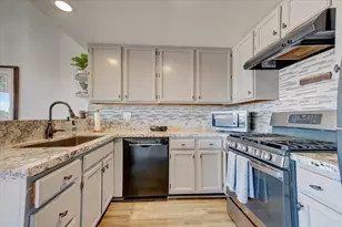 6669 Corte Maria, Carlsbad, CA 92009 - Photo 18