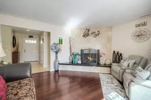 10629 Meadow Glen Way E, Escondido, CA 92026 - Photo 16