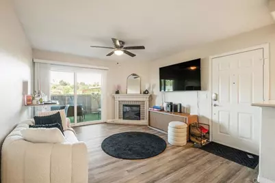 42140 Lyndie Lane ##1, Temecula, CA 92591 - Photo 2