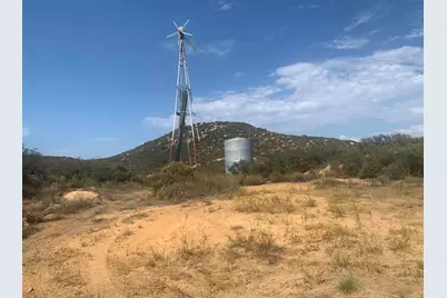 17484 Rockwood Road, Escondido, CA 92027 - Photo 4