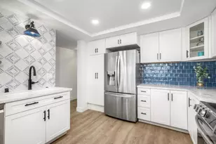 1200 N Harbor Dr, Oceanside, CA 92054 - Photo 8