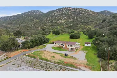 3161 Shue Place, Escondido, CA 92027 - Photo 8