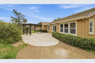 321 William Pittenger Place, Fallbrook, CA 92028 - Photo 24