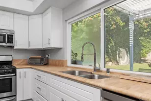 1207 Branding Iron Cir, Vista, CA 92081 - Photo 16