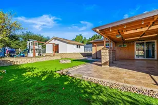 1105 Via Prado, Fallbrook, CA 92028 - Photo 24