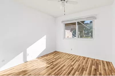 1105 Via Prado, Fallbrook, CA 92028 - Photo 16